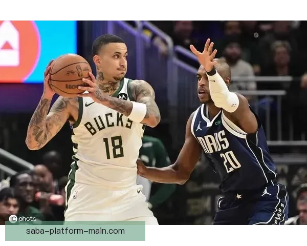 库兹马复出轰20分雄鹿大胜横扫独行侠状元表现低迷